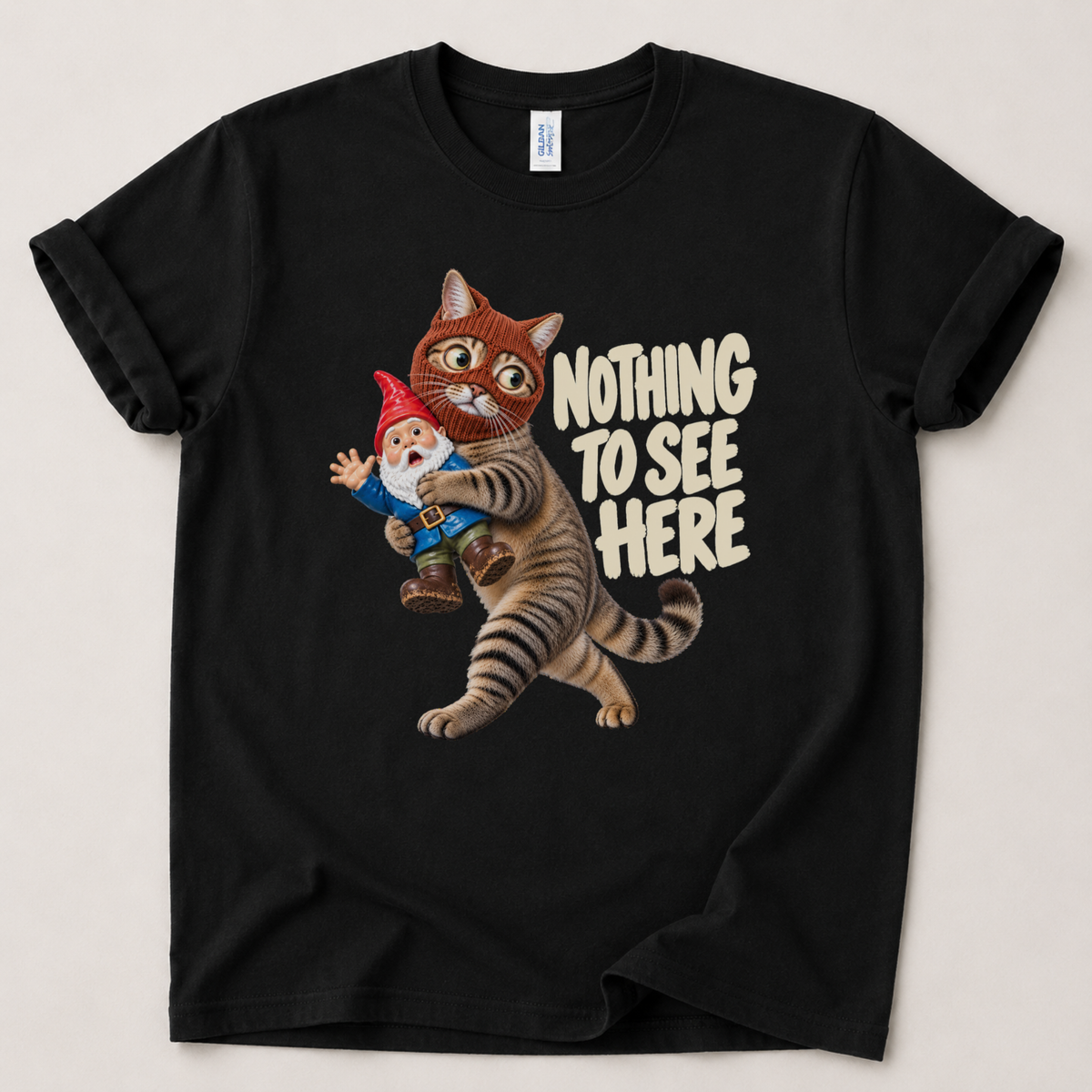 Nothing to see here T-Shirt